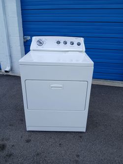 Electric Dryer Large Capacity And Heavy Duty On Great Working Condition ( Se Habla Español