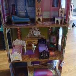 Dolls House 