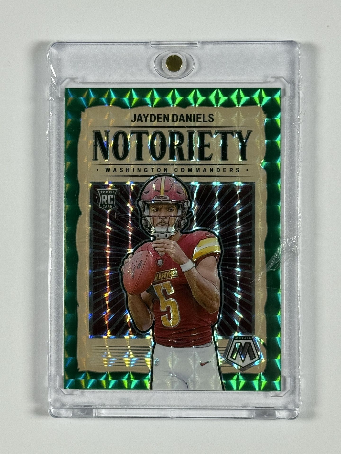 2024 Mosaic Notoriety Green Prizm #19 Jayden Daniels RC