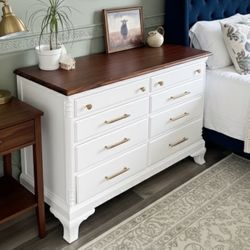 Dresser - Solid Wood 8 Dovetailed Drawers Free Delivery 🚚 