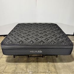 Helix Midnight Elite Mattress (King, GlacioTex Elite Cooling Cover)