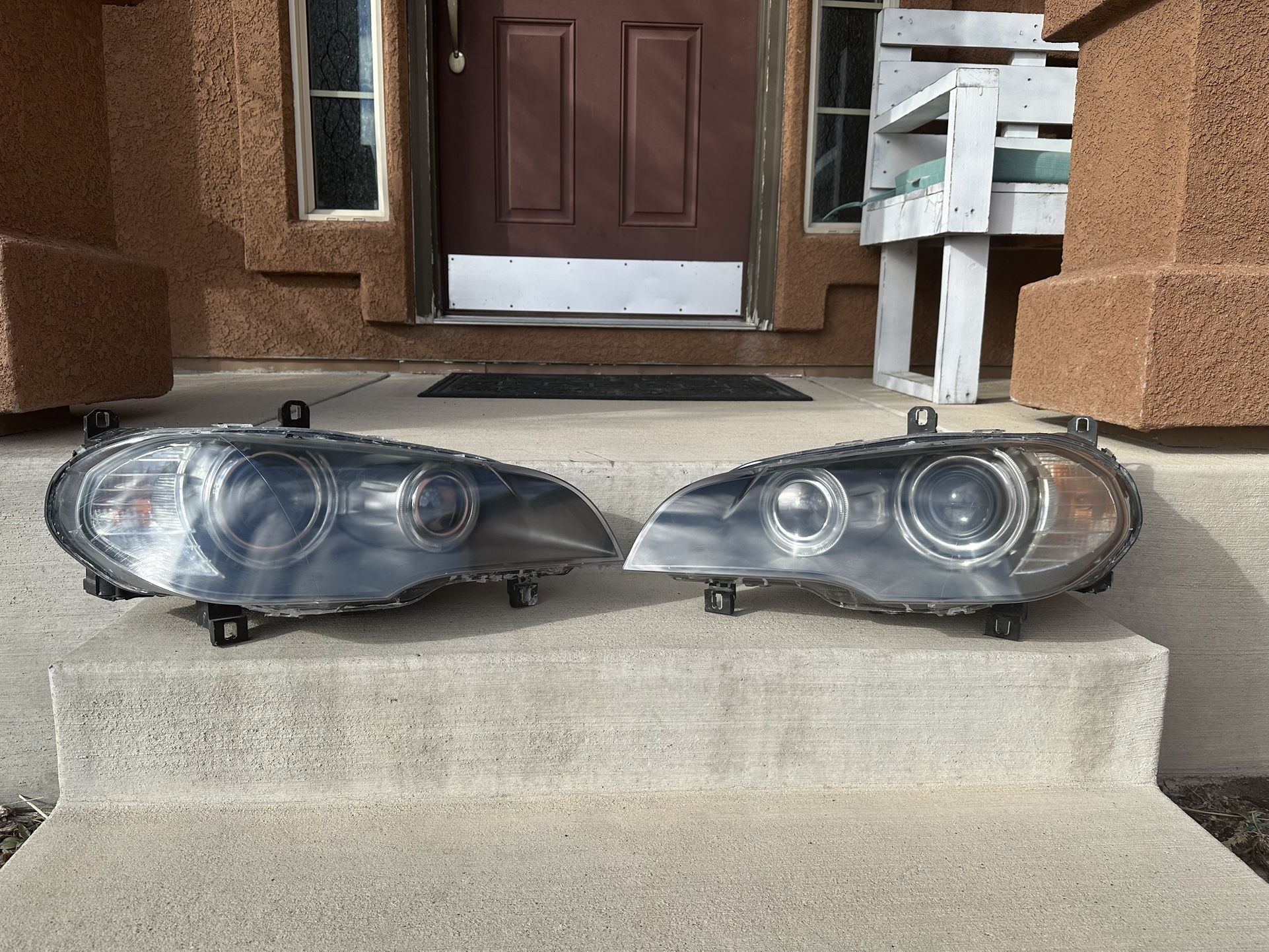 Xenon BMW X5 2007-2010 Headlights 63 11 7 289 001 63 11 7 289 002
