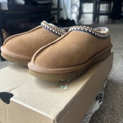 Uggs Tasman Slipper “chestnut”
