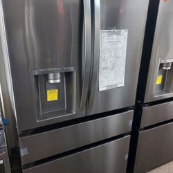 LG 4-Door French-Door Refrigerator (Black Stainless)