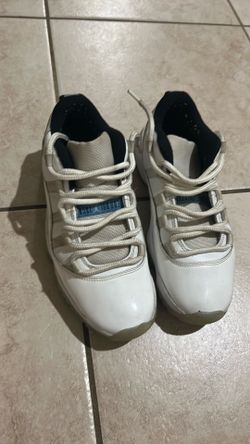 Jordan 11 size 8 men