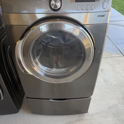Samsung dryer - dv448aep/xaa used some scratches and wear.