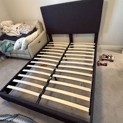 Platform Bed Queen Size