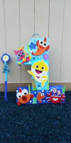 Piñata Baby Shark