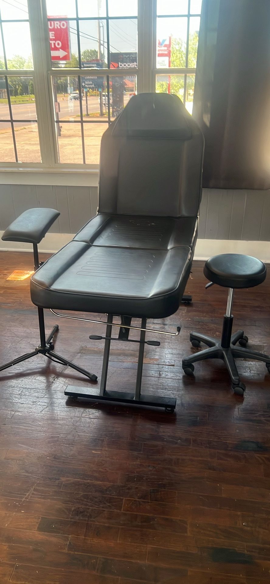 Tattoo Or Massage Setup