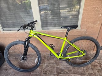 Cannondale 29er Mountain Bike – Lightweight Hardtail- Great Condition