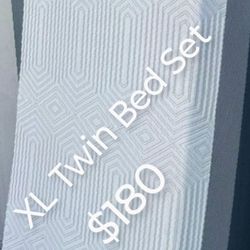 XL Twin Bed Set $80