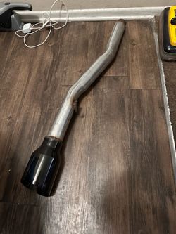 Exhaust tip
