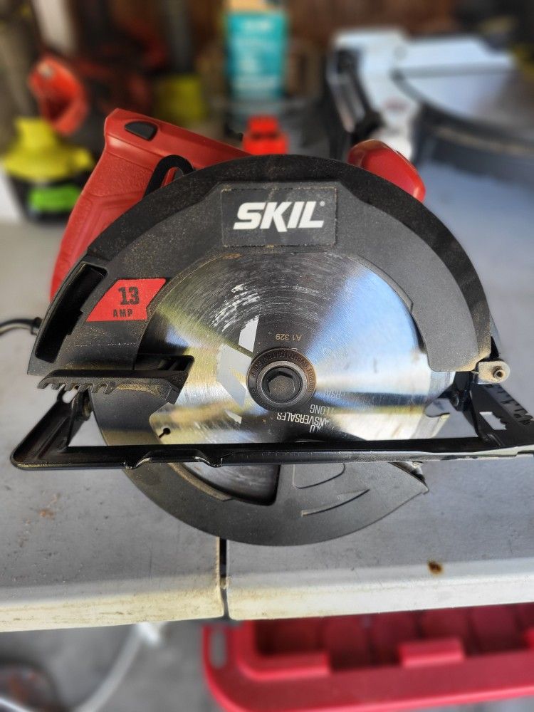 Skil Circular Saw