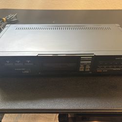 Sansui- Classique T-930 