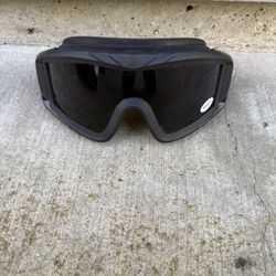 XAegis Tactical Airsoft Goggles - 3 Interchangeable Lenses (Smoke, Yellow, Clear) with Case