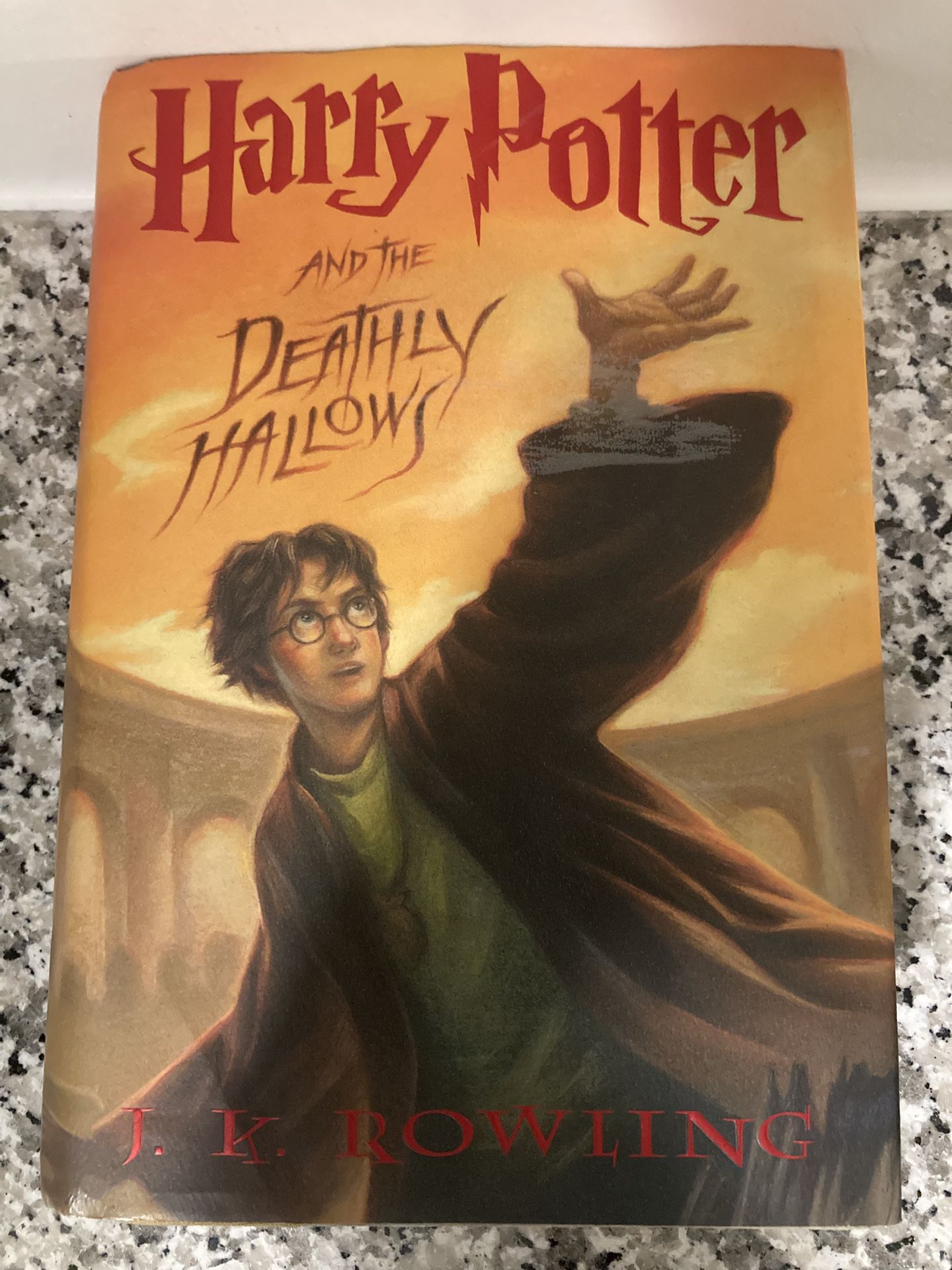 HARRY POTTER AND THE DEATHLY HALLOWS (YEAR 7) 📙