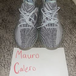 Yeezy 350 V2 Blue Tints Size 10 