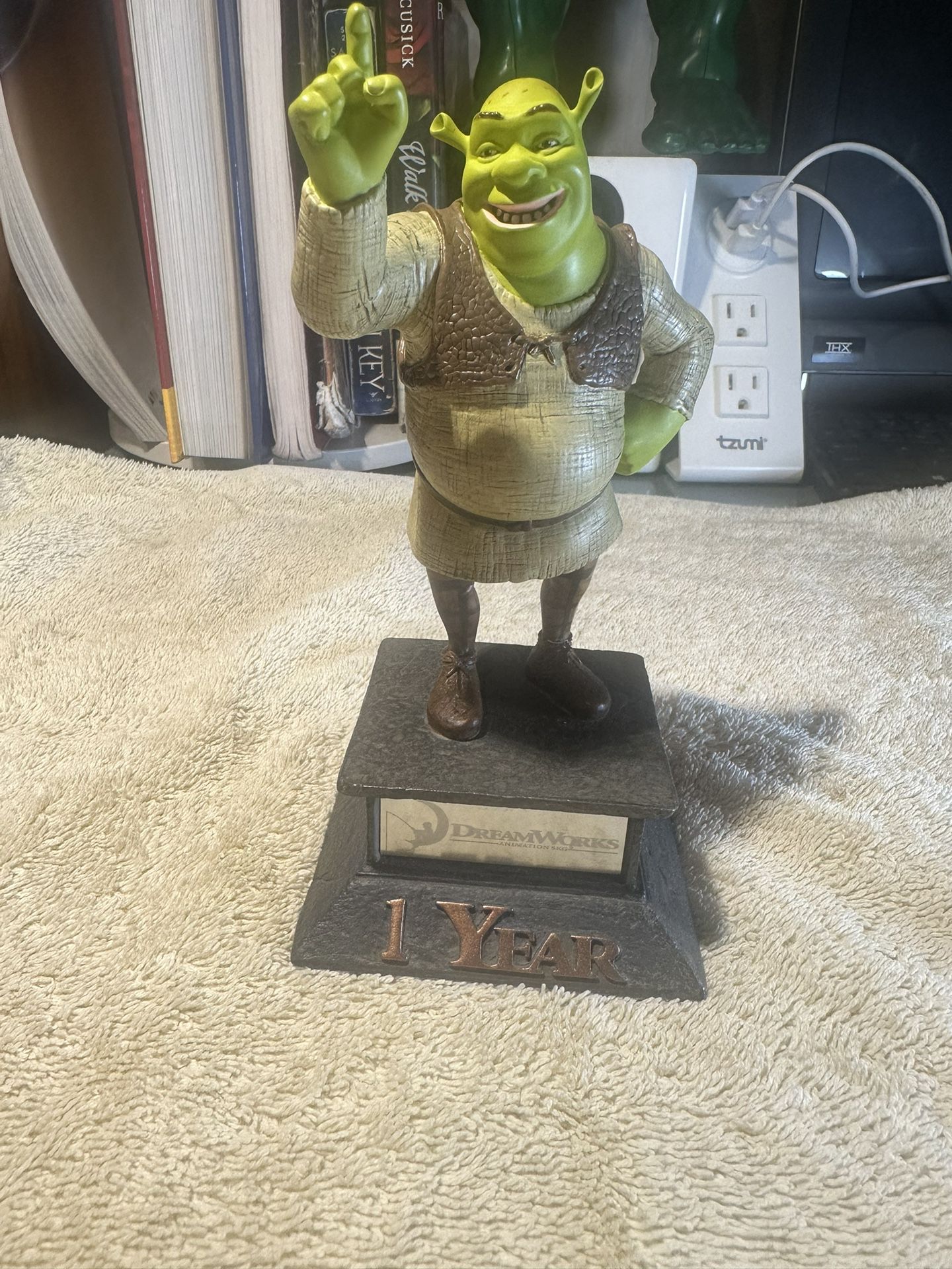 Shrek Statue  DreamWorks Animation