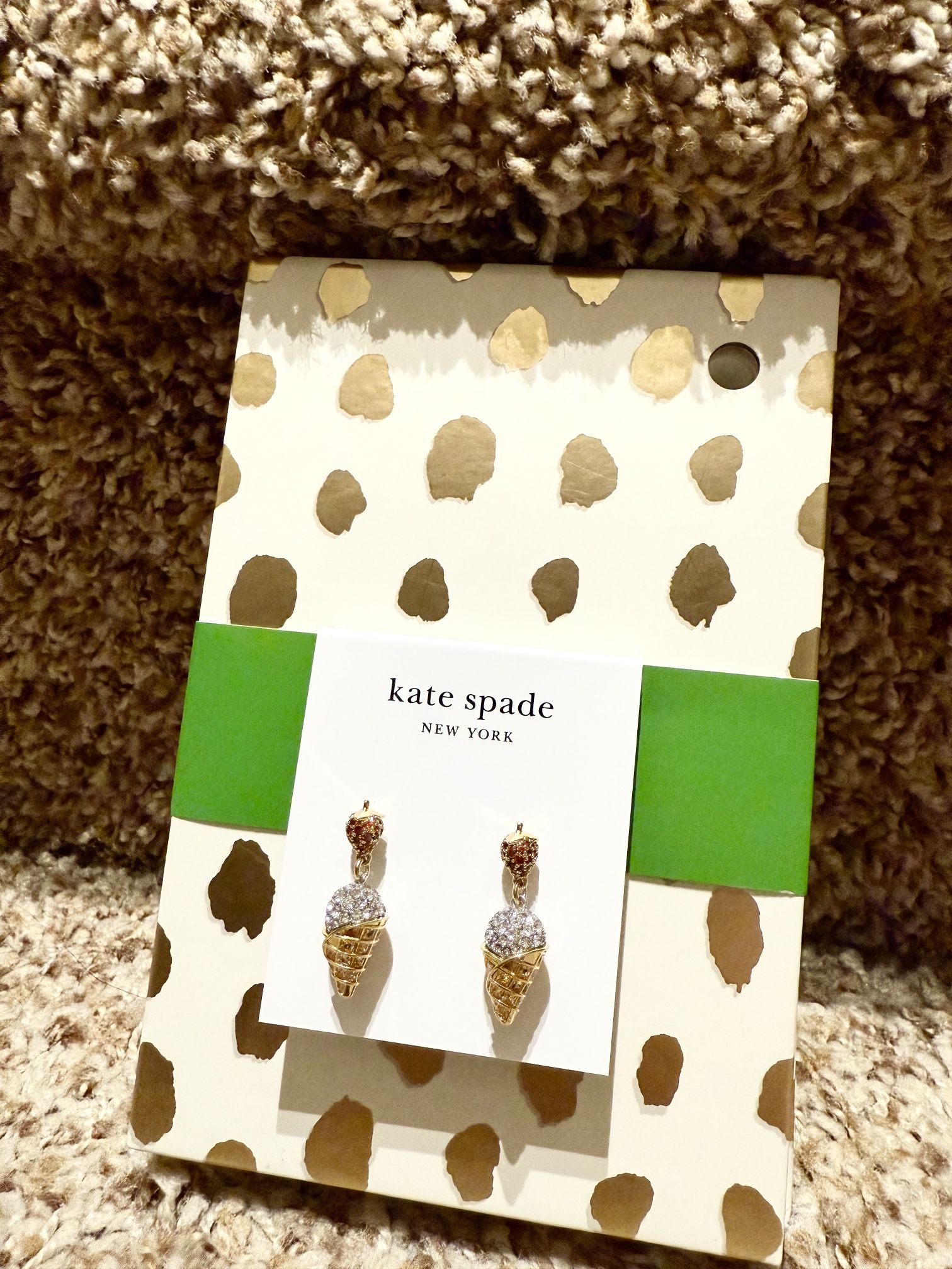 💲18.99♥️Kate Spade New York Retail What A Snack Earrings