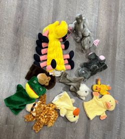 Lots of Hand Puppets!!