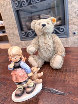 Vintage Goebel Hummel “Me & my Shadow” with Steiff Teddy Bear (Hum 2164)
