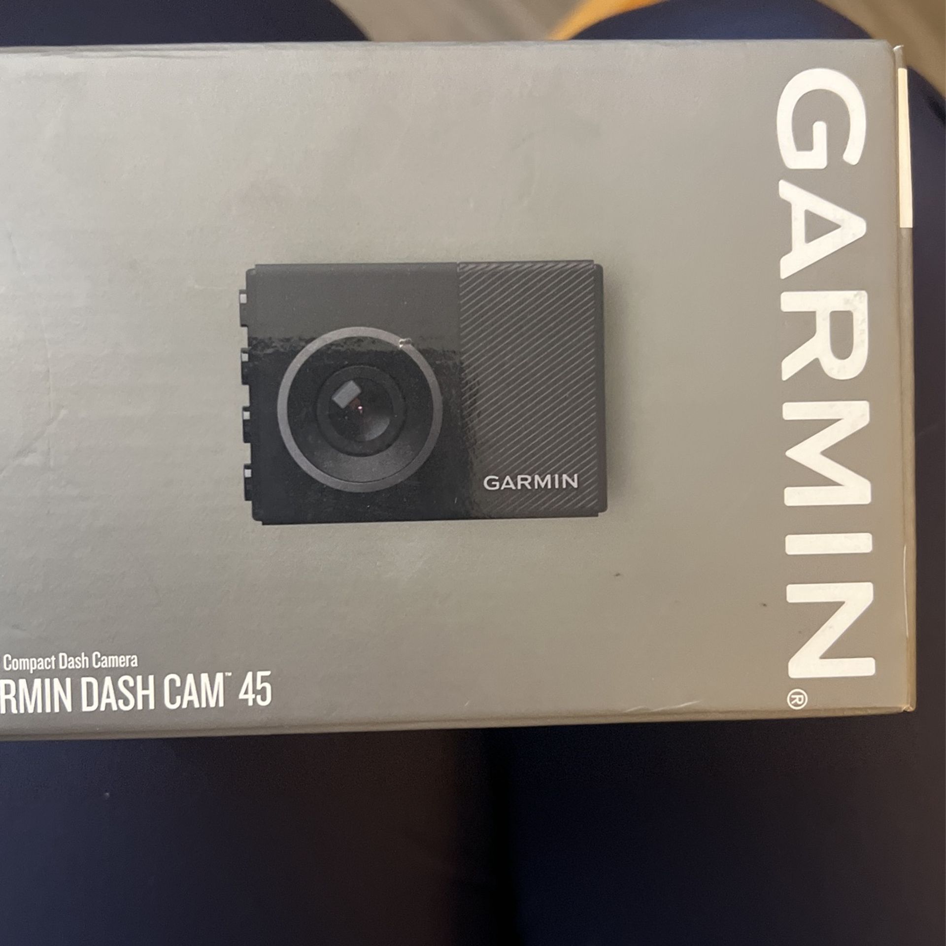 GARMIN DASH CAM 45