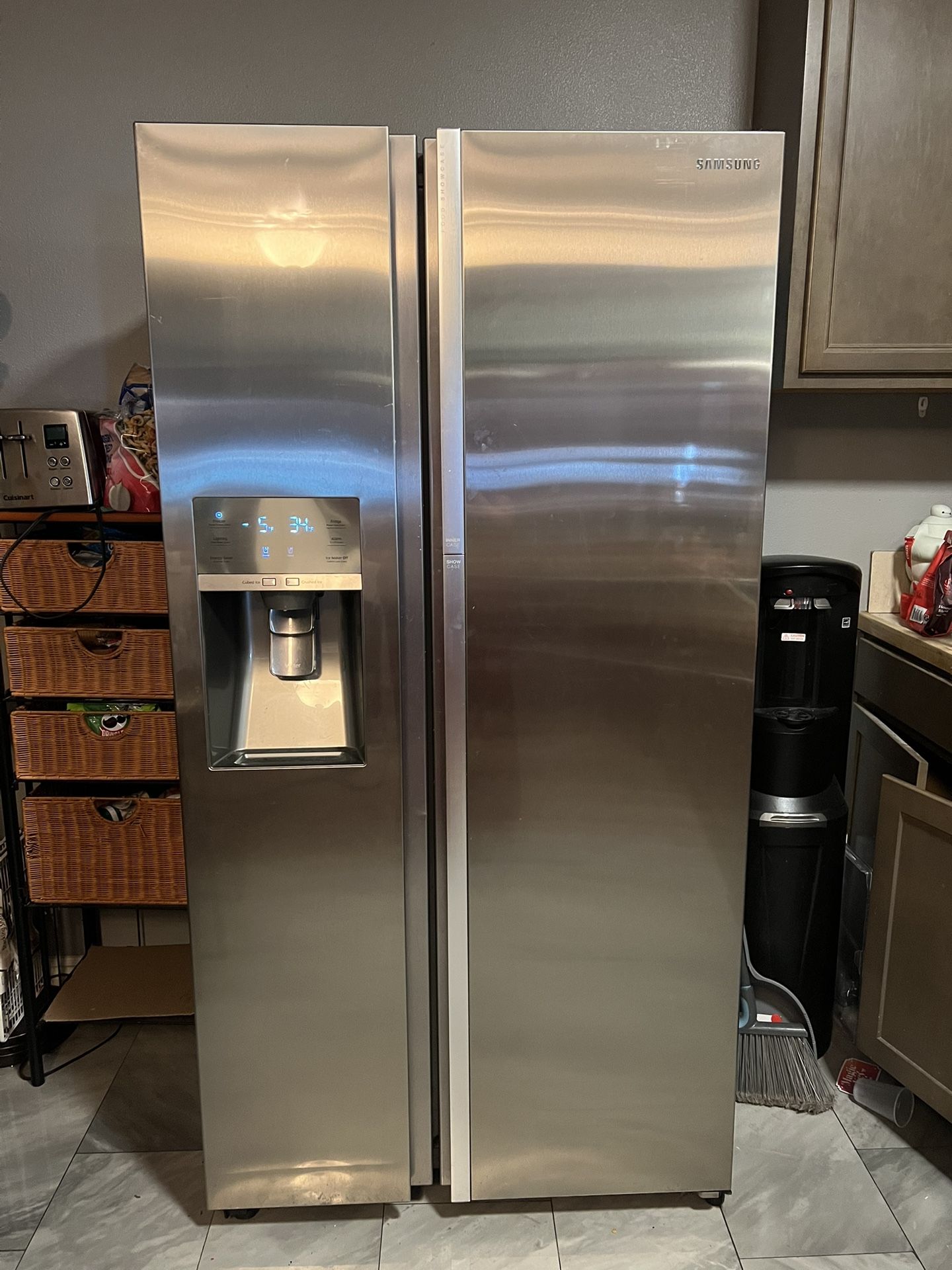 Samsung Refrigerator 