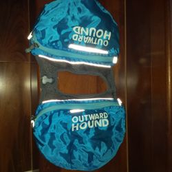 Outward Hound Vest