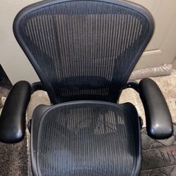 Herman Miller Aeron Chair (B)