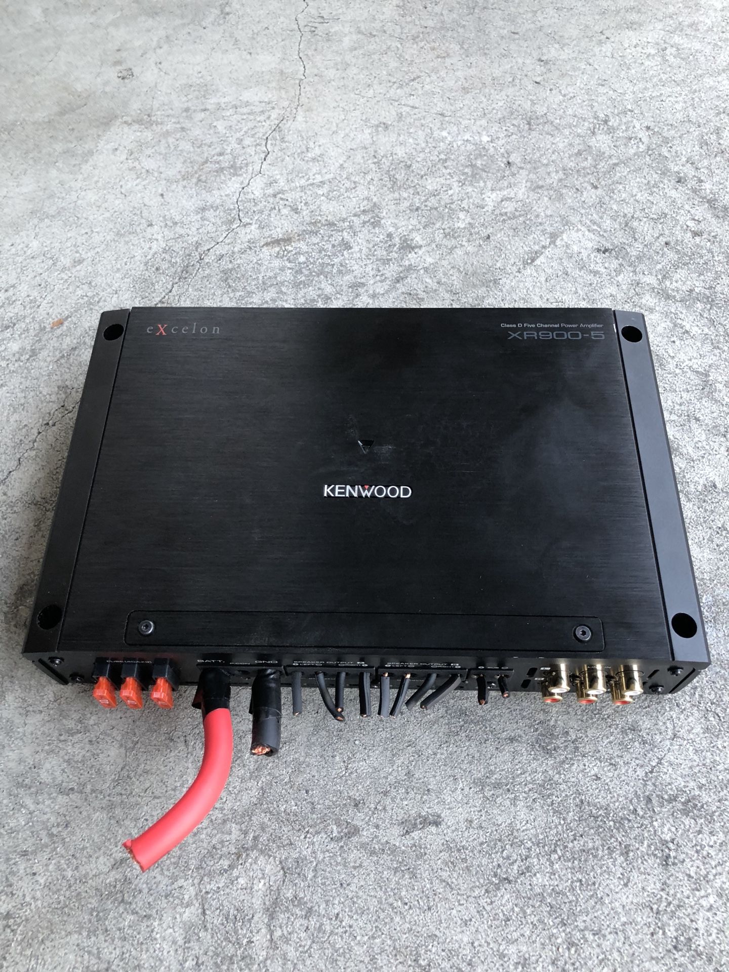 Kenwood excelon xr900-5 class D 900 Watts 5 channel amp