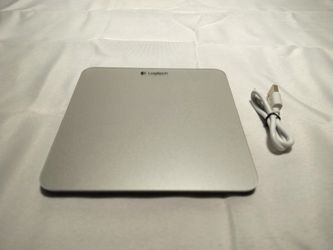 Logitech Trackpad T651 Wireless Touch Touchpad Bluetooth Laptop Computer Mouse