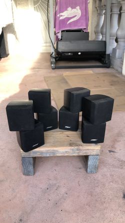 Bose Speakers Sets.