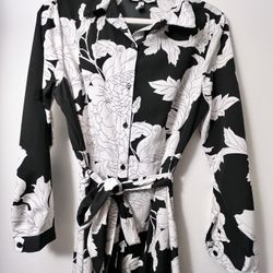 Women's Dress Size M 