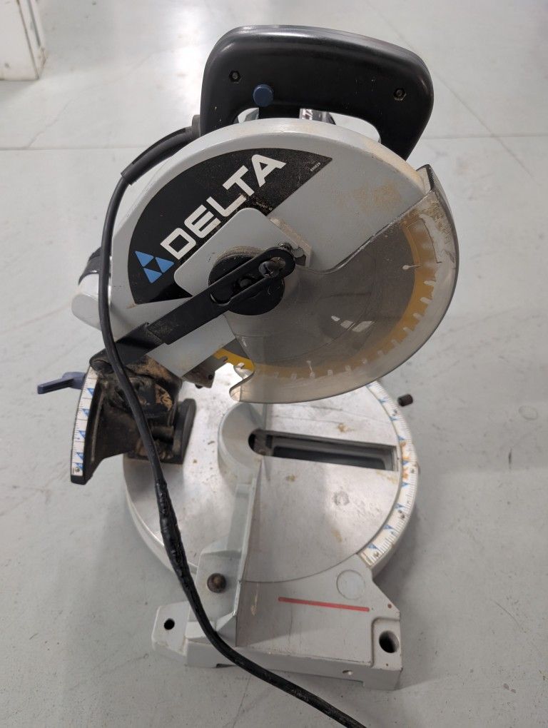 Delta 8-1/4" Miter Saw 36-040 – Fully Working