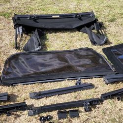 Soft Top Jeep Wrangler 4 Door 