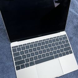 Apple MacBook 
