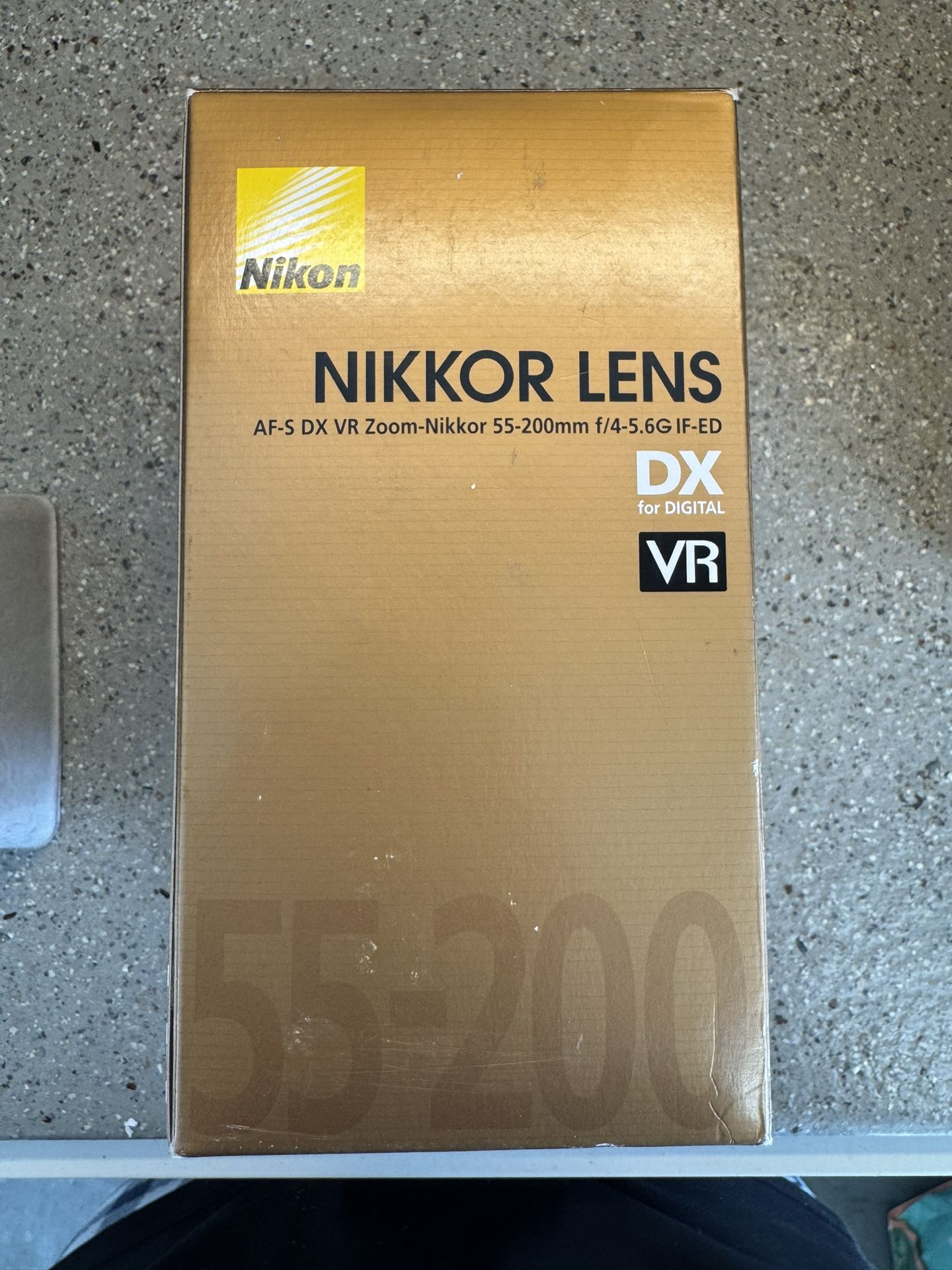 Nikon Nikkor Lens