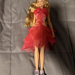 8 Dolls Lot Monster High, Ariana Grande, Disney And More