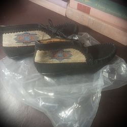 Moccasins  BEAUTIFUL