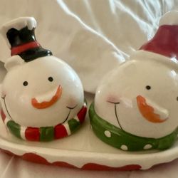 Snowman Salt And Pepper Shakers Set Entrée