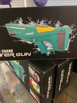 Automatic water gun