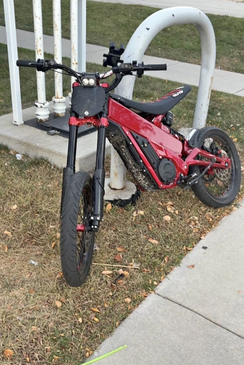 Talaria xxx Red Edition