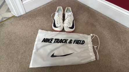 Men’s nike track shoes size 9.5