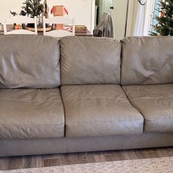 Lombardia Leather Sofa & Loveseat Set with Matching Ottoman - Great Condition!
