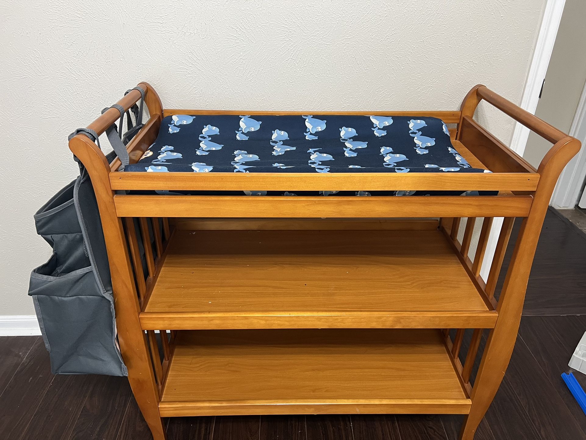  Changing Table and Diaper Organizer 