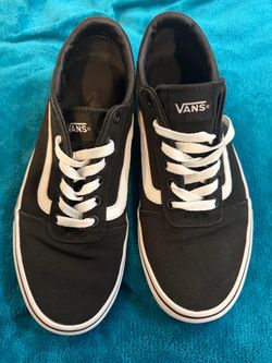 e: Vans Ward Low Top Sneakers Black White - Size 9 (Gently Used)