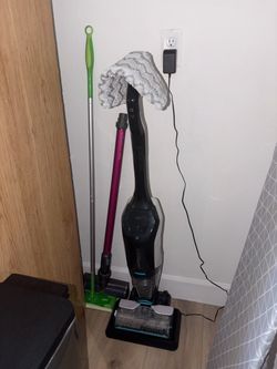FOR SALE: Bissell CrossWave Wet Dry Vacuum