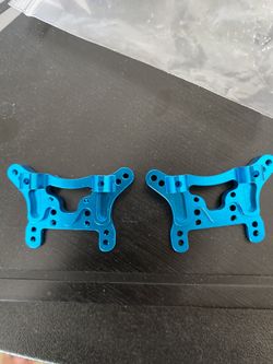 RC car or truck shock towers