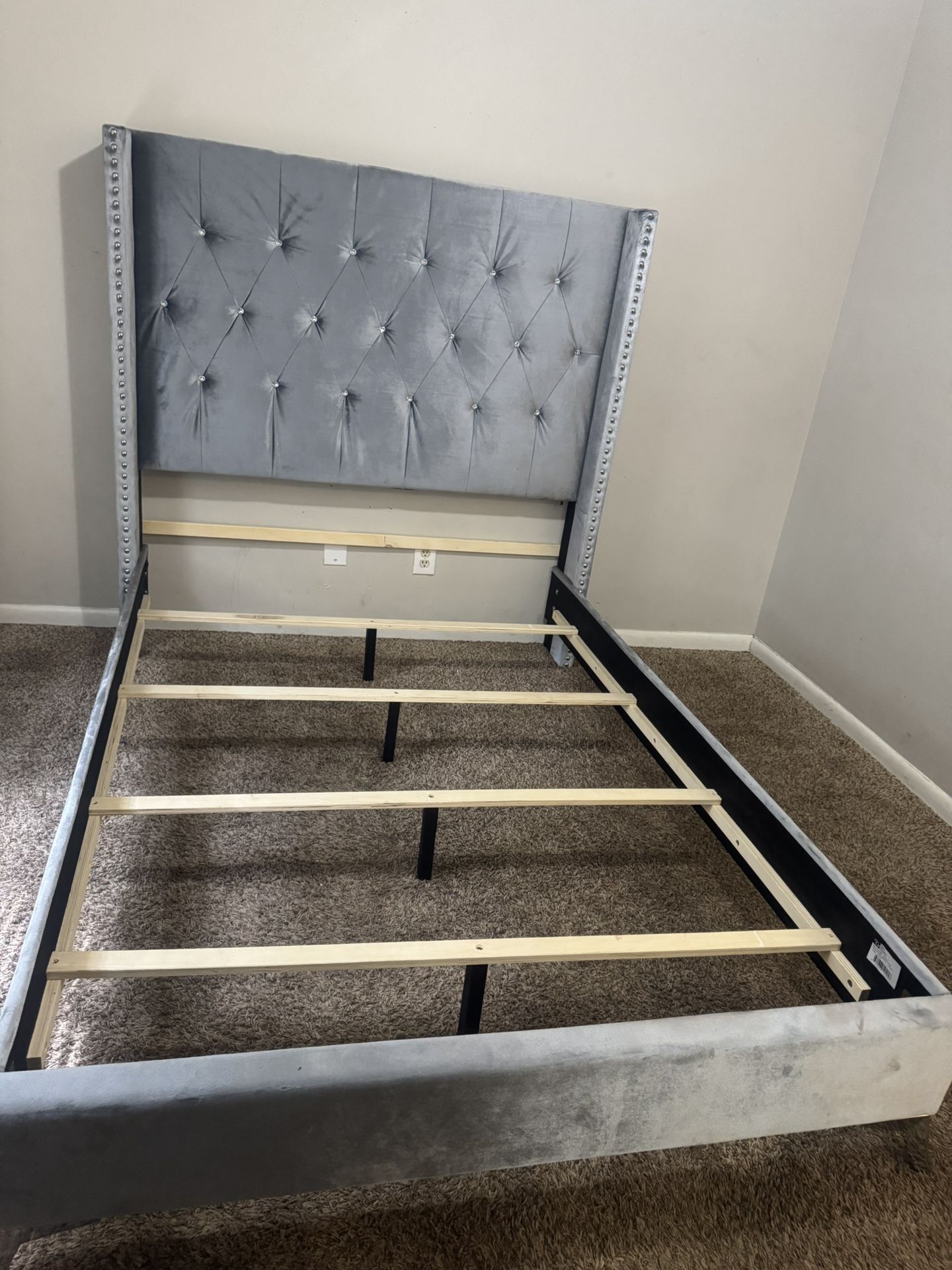 Full Size Upholstered Bed