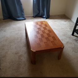Checkered Woodgrain Coffee Table 